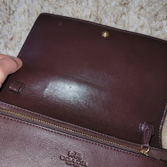 large wallet || coach - Picture 4 of 7
